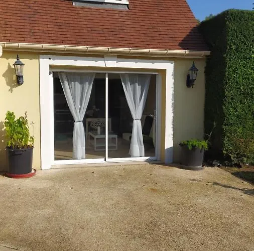 Feriehus Jolie Maison Avec Jardin A *